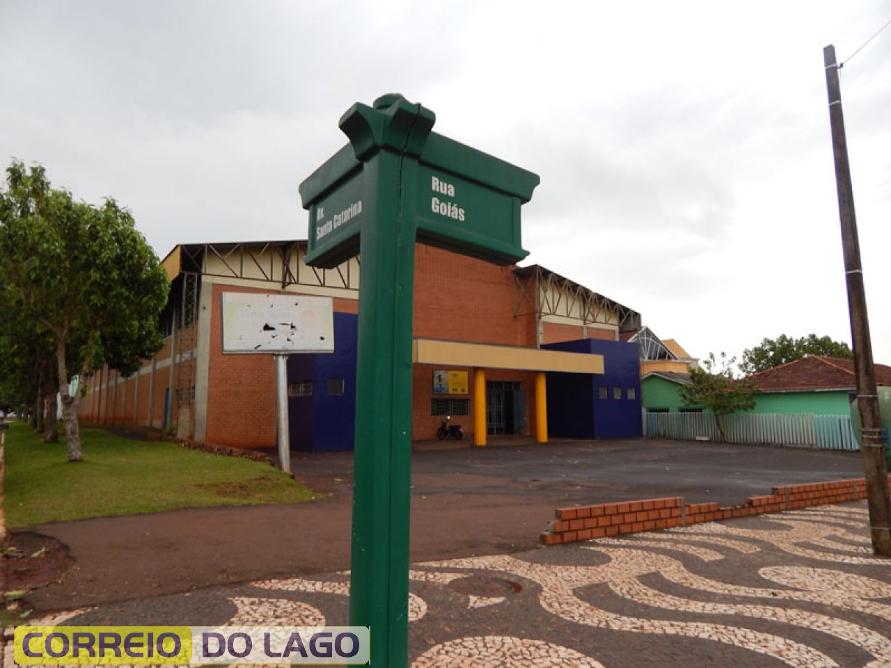Ginásio de Esportes do Bairro São Luiz recebe o nome primeiro subprefeito (1962) de Santa Helena Luis Egger.
