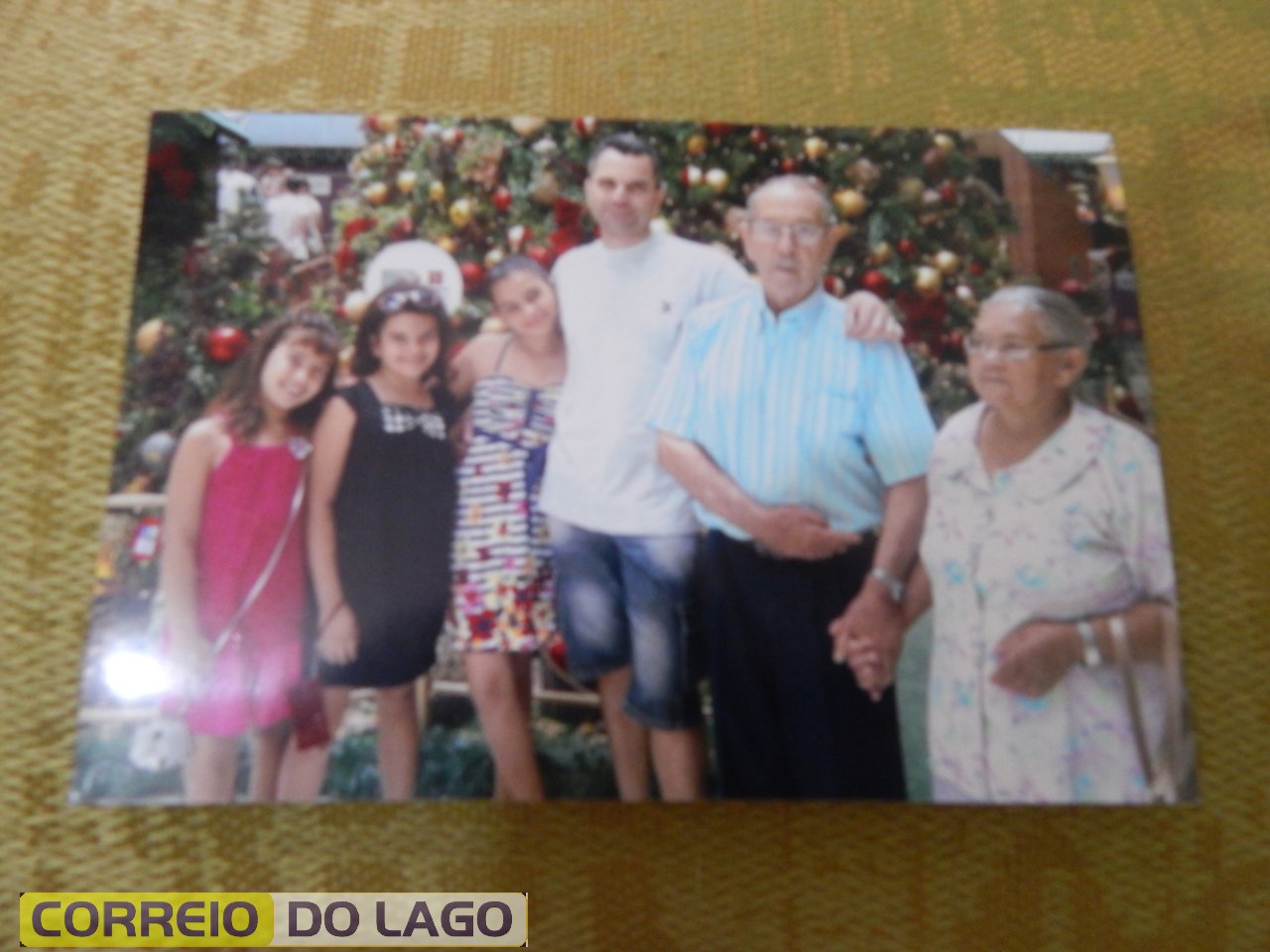 Familiares de Ana Galvão e Marcelino Galvão. Década de 2000. Passeando em Porto Alegre.