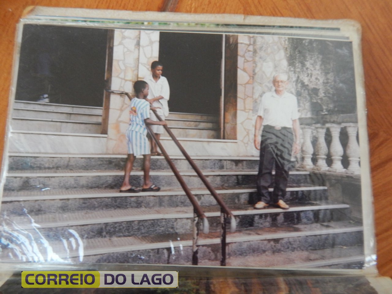 Freno na escada de acesso a Igreja Bom Jesus da Lapa Bahia. Década de 1990.