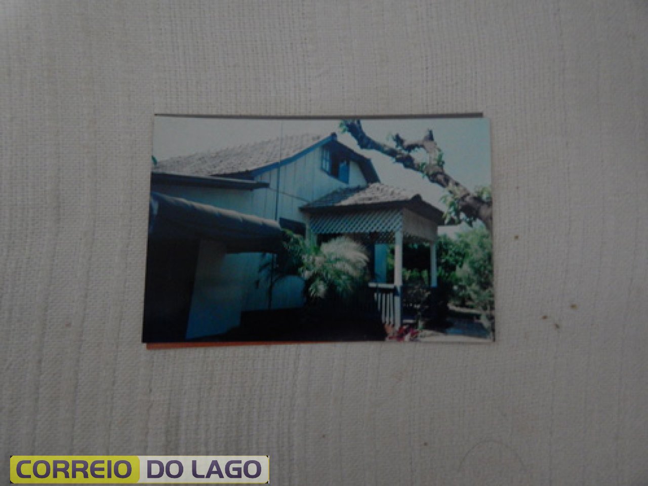 Casa estilo alemã construída em 1963 por Ervino Hugo Dieterich na rua Paraguai. Sofreu algumas alterações. Observe a foto abaixo e compare.