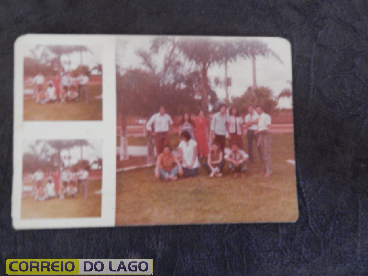 Colegas de formandos do Ensino Médio (Administração de Empresas). João Rosa Correia (sentado e de calça verde). Dezembro de 1979. Local Praça Central de Vera Cruz do Oeste.