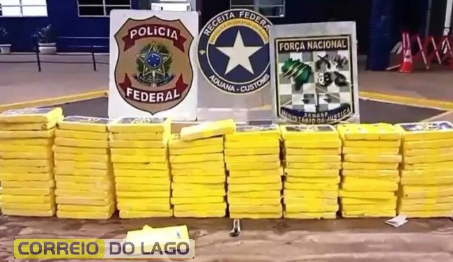 O veículo tem placas paraguaias - foto: reprodução/vídeo/RFB 