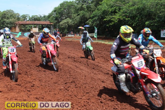 Torneio de motocross com apoio da Prefeitura volta agitar a Praia da Ponta  Branca - Prefeitura Municipal de Tefé