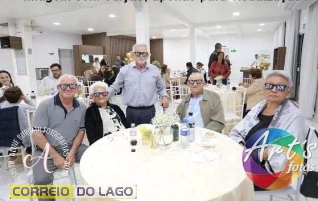 D. Zulmira e os quatro filhos (Aline Burgath/Art’s Fotos)