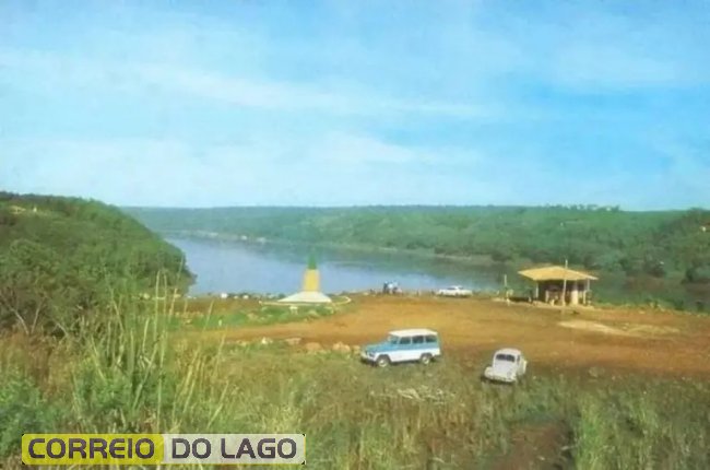 Foto tirada no Marco em algum momento entre as décadas de 1970 e 1980. Foto: Arquivo Histórico