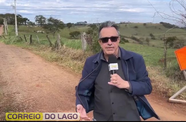 Elder foi mais uma vez na região lindeira ao futuro asfalto que vai ligar S. Roque a Ramilândia (Reprodução)