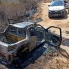 Carro dos suspeitos incendiado depois do atentado (Redes sociais)